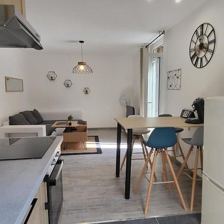 Residence Du Soleil Béziers Exteriör bild